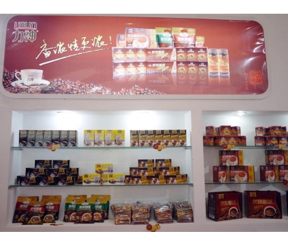 2014海南冬交會(huì) 力神咖啡引來人潮~